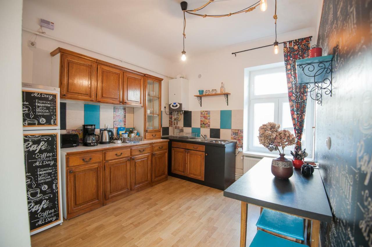 Spacious Stylish Apartment In Old Town Hermannstadt Exterior foto